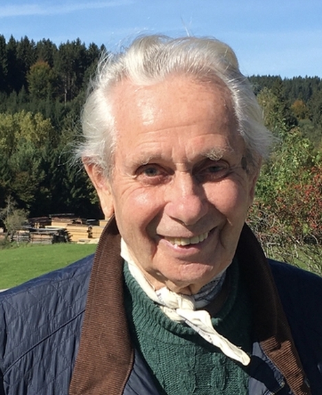 E.W. Tistou Kerstan E.W. Tistou Kerstan